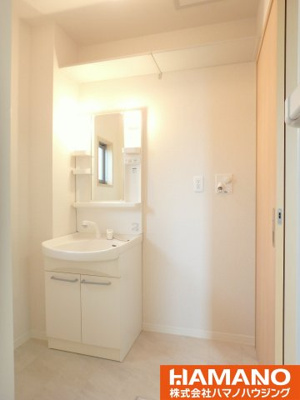 【洗面所】 | シエーナ | 脱衣スペースもあります