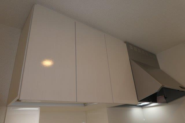 ル　クールⅡのキッチン|キッチン上収納