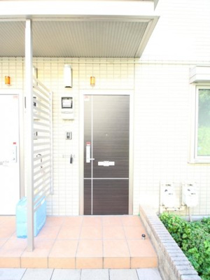 【エントランス】 | リバーサイドガーデン