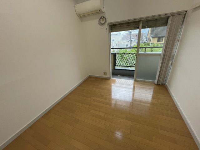 デイズィーハウスの居間・リビング