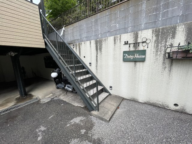 デイズィーハウスのエントランス