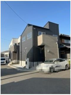 寝屋川市太秦中町　新築一戸建ての前面道路含む現地写真