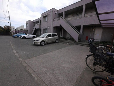 【駐車場】 | ファミール鵠沼