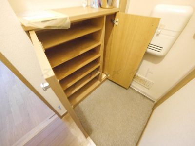 【玄関】 | ファミール鵠沼