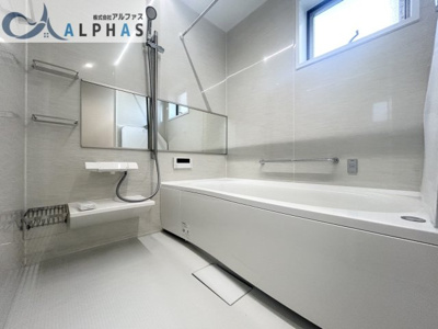 【浴室】 | 明石市大久保町高丘七丁目　新築戸建 | 浴室も一坪分のスペース♪足を伸ばして一日の疲れを癒せます♪