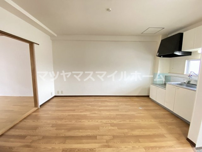 【居間・リビング】 | マンションヨコタ