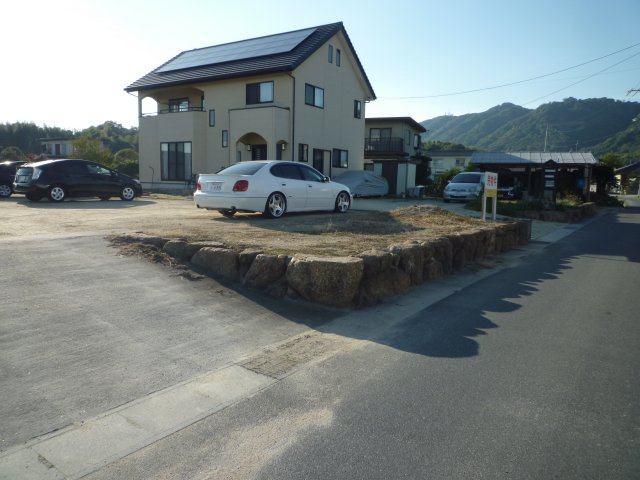 玉野市西田井地の外観