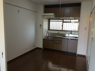 【居間・リビング】 | グローリー甲子園（東棟）鳴尾駅