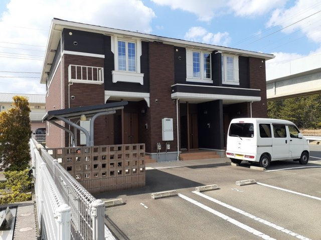 フィールズ松南の画像