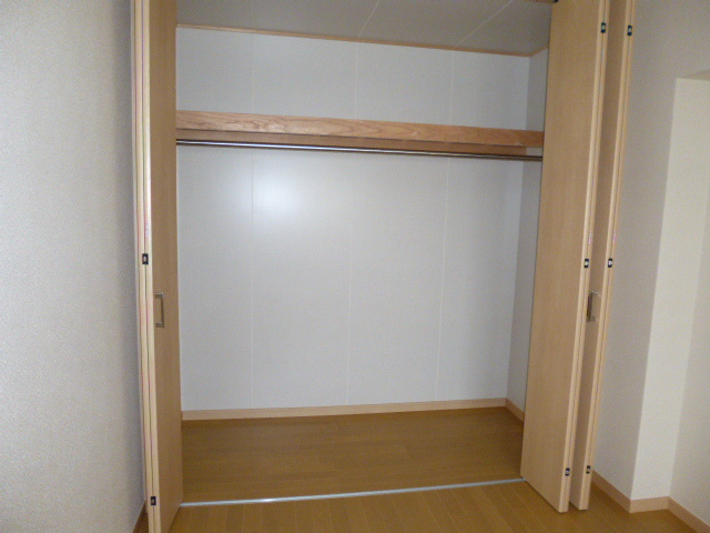 ファミーユSWの収納|クローゼット