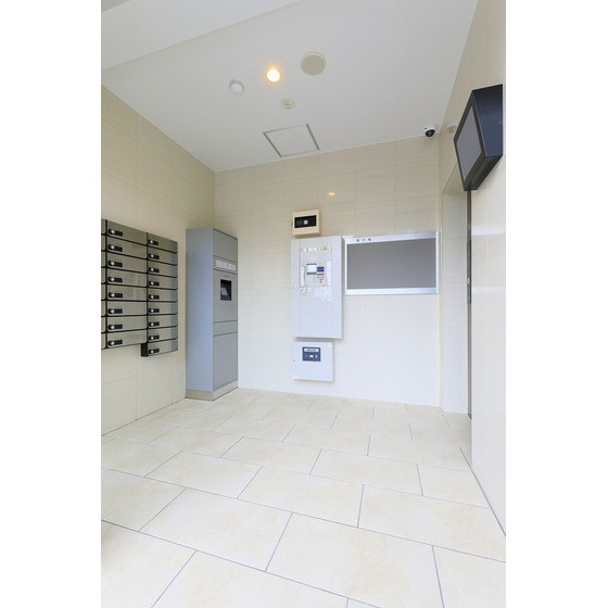 ＬＩＢＴＨ熊本駅南のエントランス