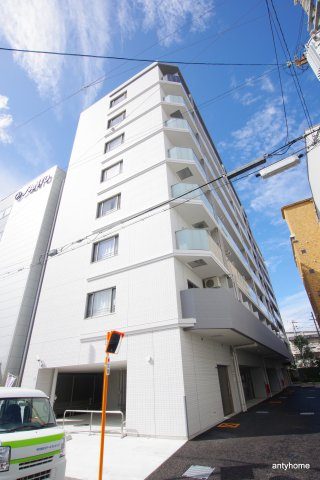 ファーストフィオーレ江坂グレイス 仲介手数料無料の外観