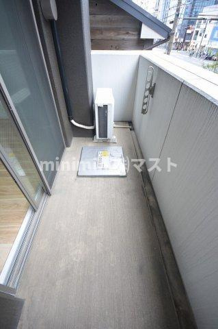 エルディオーネ上町台のバルコニー
