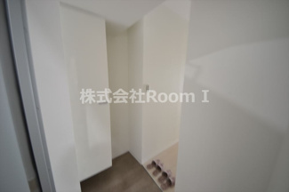【玄関】 | ルーチェ南森町 | ゆったりとした玄関です