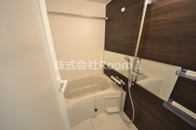 【浴室】 | レオンコンフォート西天満 | きれいなお風呂です