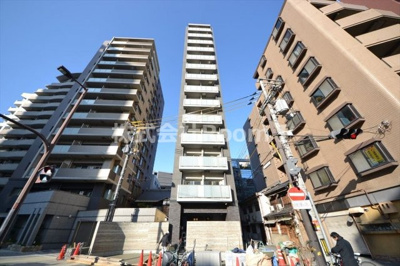 【ロビー】 | レオンコンフォート西天満 | 清潔なロビーです