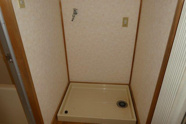 新倉敷駅前再開発住宅のその他|洗濯機置き場