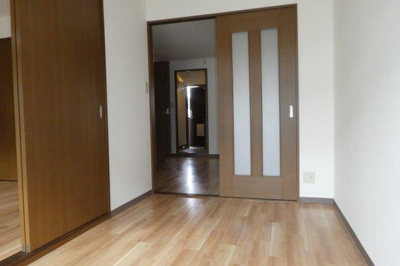 【内装】 | コンフォース亀山Ⅱ | 洋室