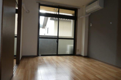 【寝室】 | コンフォース亀山Ⅱ | 洋室