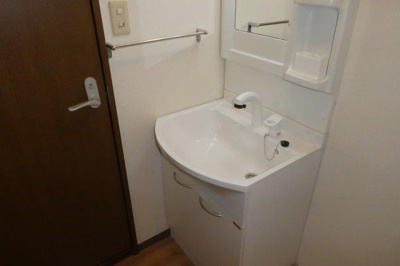 【独立洗面台】 | コンフォース亀山Ⅱ | シャンプードレッサー