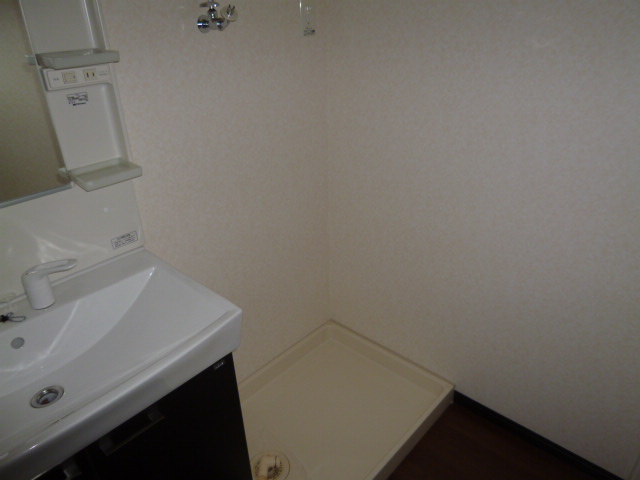 カトレアのその他|洗濯機置き場