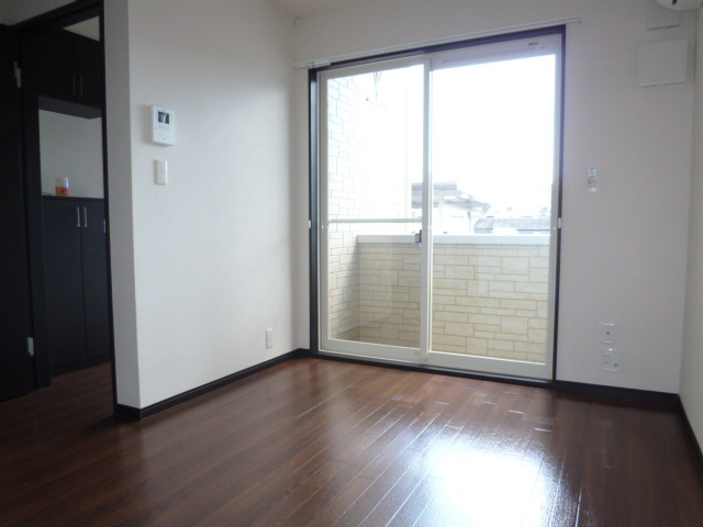 カトレアの居間・リビング