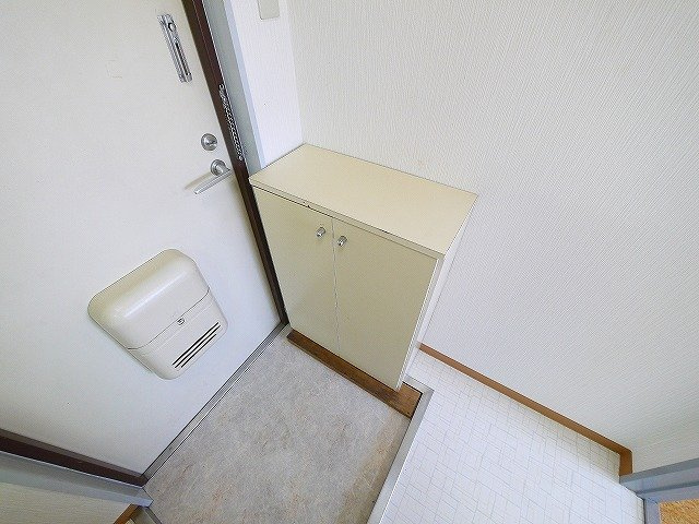 コーポ諏訪西大寺の設備|シューズボックスです