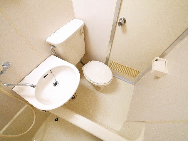 コーポ諏訪西大寺のトイレ|トイレです