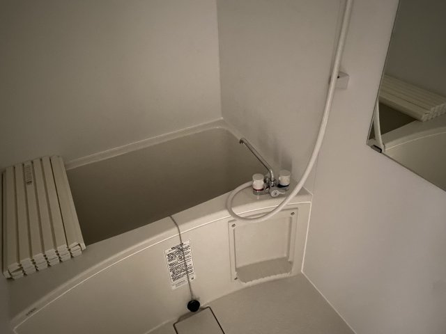 ★浴室に鏡あります★