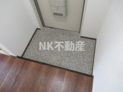 【玄関】 | プラーナ徳庵（徳庵賃貸） | ゆったりとした玄関です
