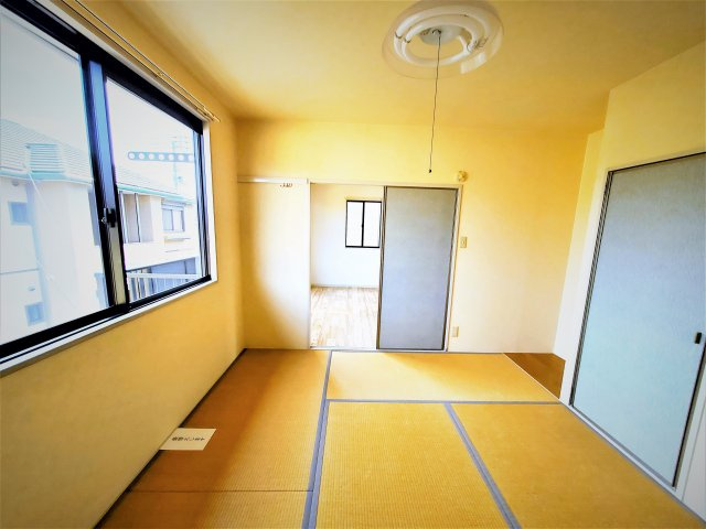 【和室】 | フォーレス31 | 畳の上でゆっくりとくつろげる和室です