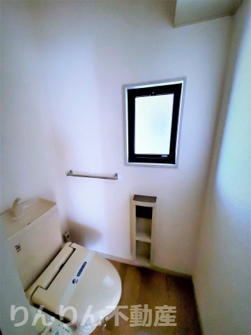 【トイレ】 | フォーレス31 | ゆったりとした空間のトイレです