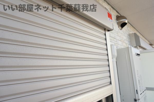 リブリ・Espoir弐番館のバルコニー|シャッター付