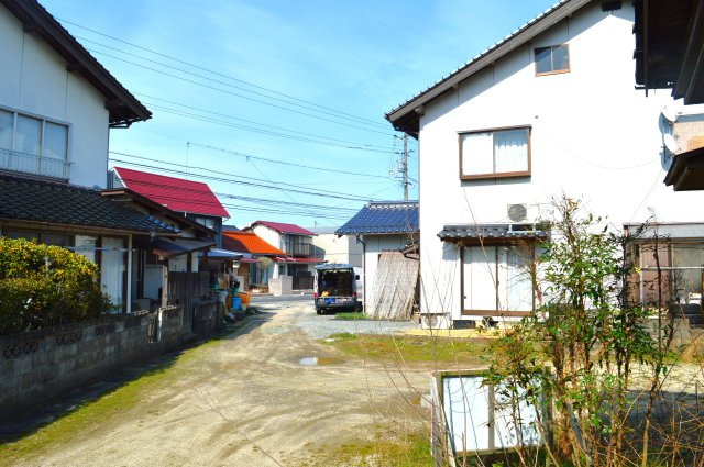 灘分町　売土地の周辺|前面道路約２m