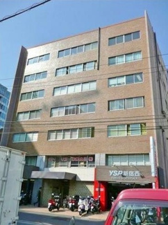 【外観】 | 鉄筋コンクリート造のがっちりとした建物。
