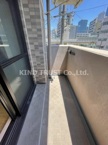 ジュネーゼ梅田北プラウディアのバルコニー|開放的で明るい空間を演出してくれるバルコニーです