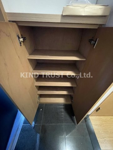 ジュネーゼ梅田北プラウディアの収納|ちょっとした収納スペースも充実しています