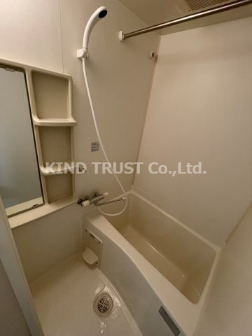 ジュネーゼ梅田北プラウディアの浴室|日々の疲れを癒すお風呂付です