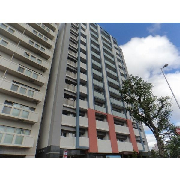 マストライフ南4条の外観