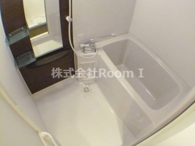 【浴室】 | グランプラス谷町 | お風呂で日々の疲れを落としましょう