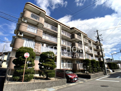 【外観】 | シャトー南 | 建物外観を気になさる方へ、見た目の良い物件です