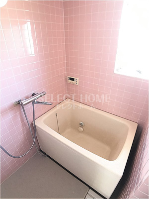 【浴室】 | シャトー南 | 落ち着いた空間のお風呂です