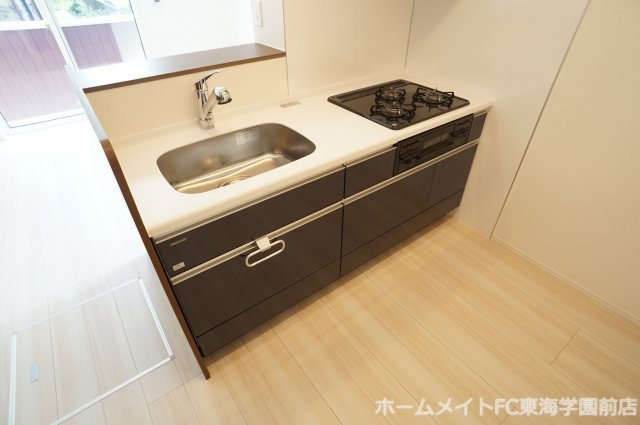 熊本市中央区渡鹿６丁目のアパートのキッチン