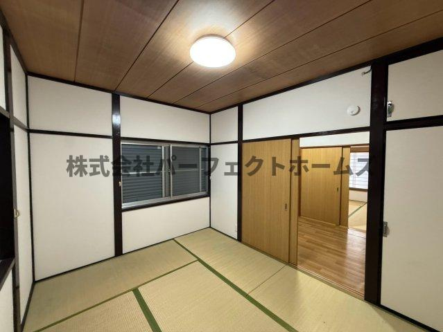 枚方市高野道１丁目の一戸建ての和室|和室があると落ち着いた雰囲気になりますね