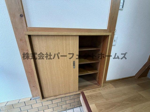 枚方市高野道１丁目の一戸建ての収納|便利な収納スペースです