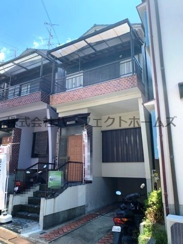 枚方市高野道１丁目の一戸建ての外観|きれいな外観です