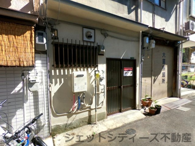 【エントランス】 | 中津3丁目貸家店舗