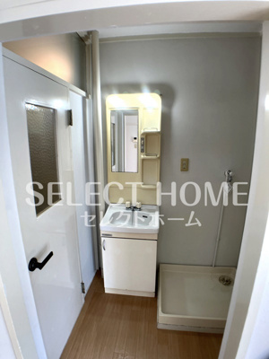 【洗面所】 | コーポ清水 | 広い洗面スペース