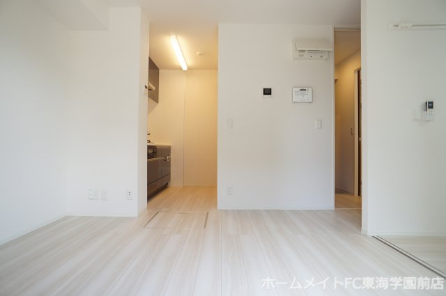 熊本市中央区渡鹿６丁目のアパートの居間・リビング