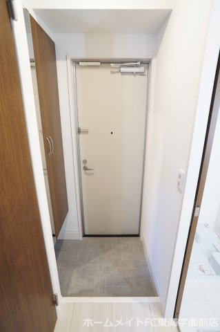 熊本市中央区渡鹿６丁目のアパートの玄関